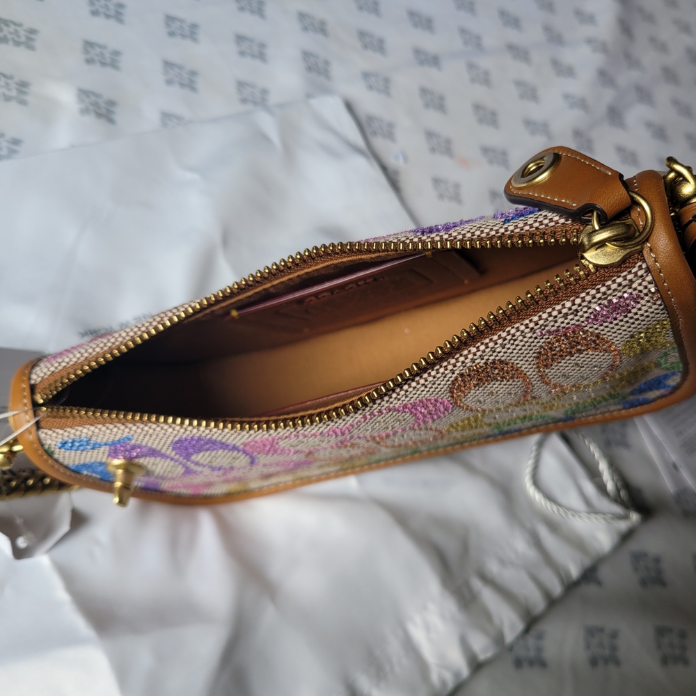 Coach Candy Rainbow Crystal Swinger Size 20 - Picture 12 of 14